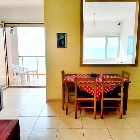 Turtle Apartment Durres Bagian luar foto