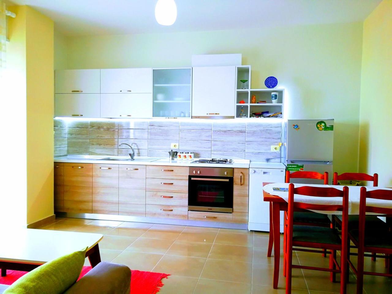 Turtle Apartment Durres Bagian luar foto