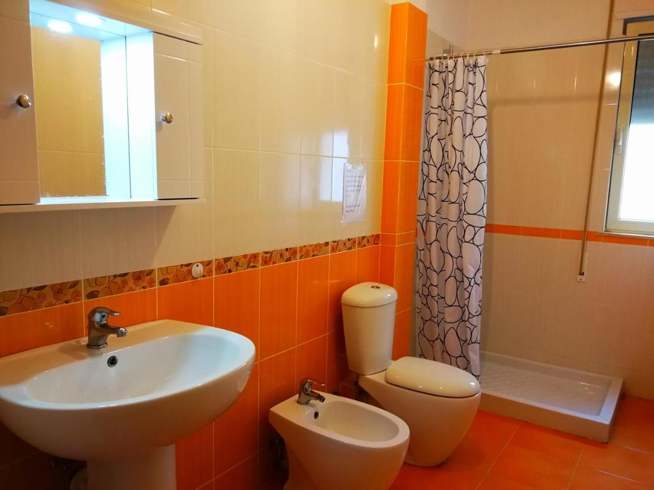 Turtle Apartment Durres Bagian luar foto
