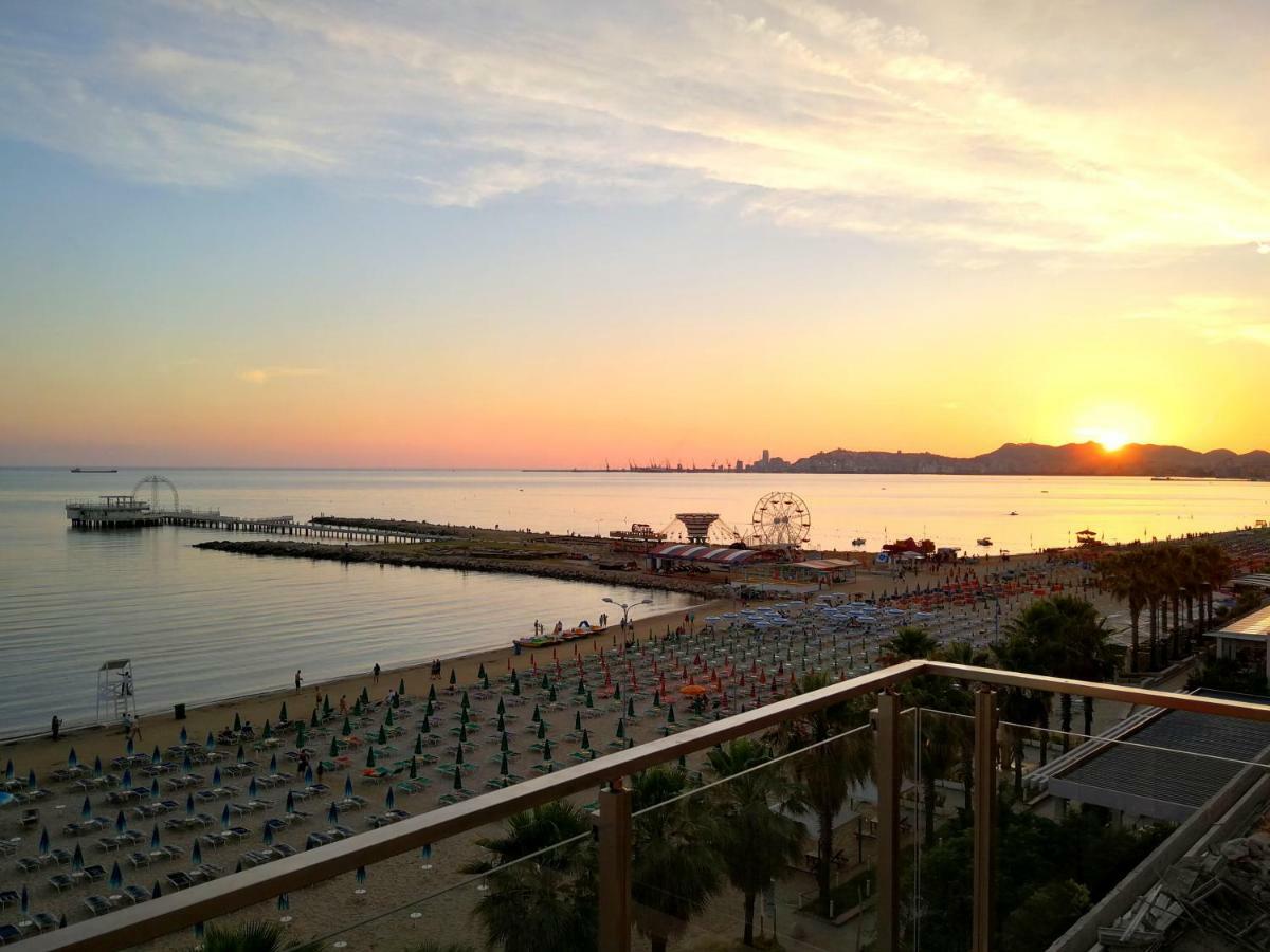 Turtle Apartment Durres Bagian luar foto